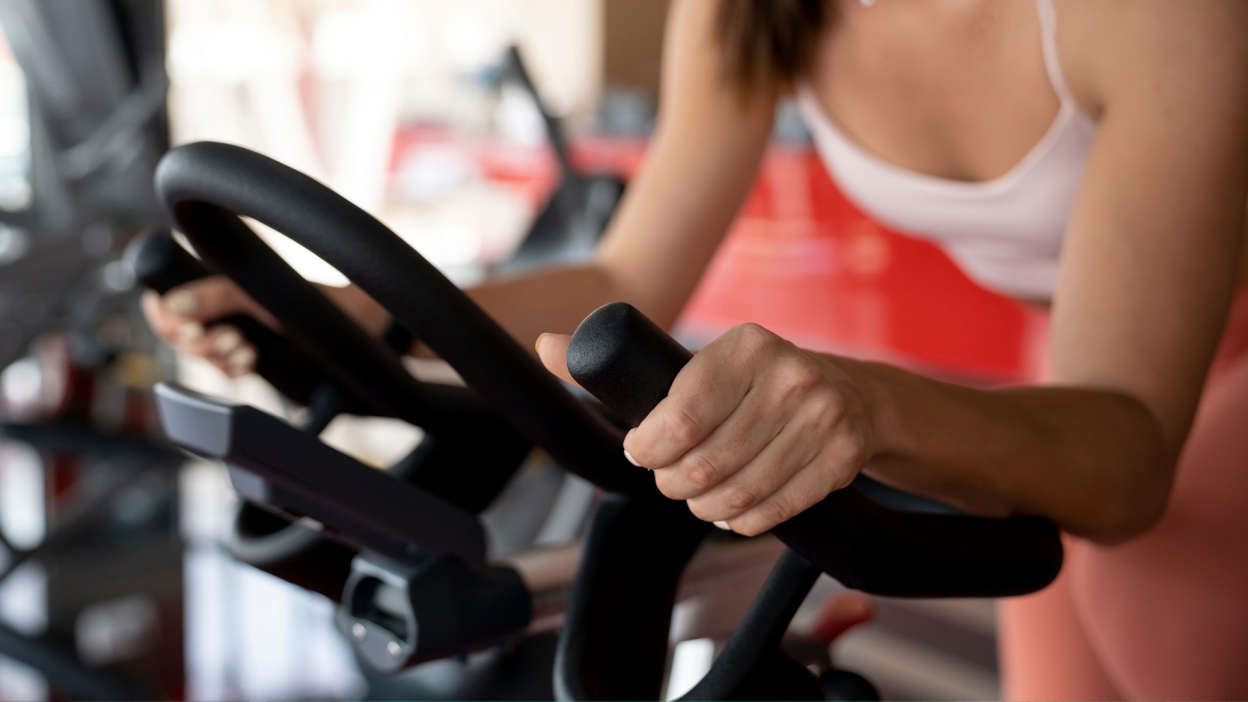 Picture of I'm Not Multitasking During At-Home Workouts Anymore (and You Shouldn't Either)